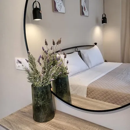 Seaesta Vasiliki Apartment Pondi